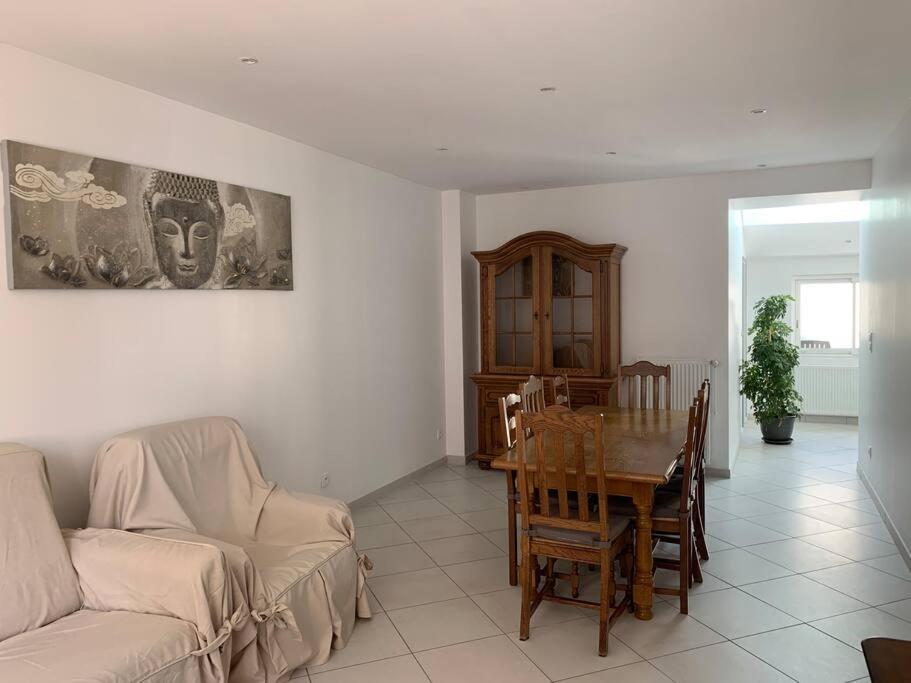 Maison De 1 A 8 Personnes Entierement Renovee Charly-sur-Marne Exterior photo